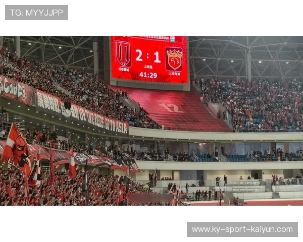 成都蓉城一次强势压上震撼全场 成都蓉城一次强势压上震撼全场